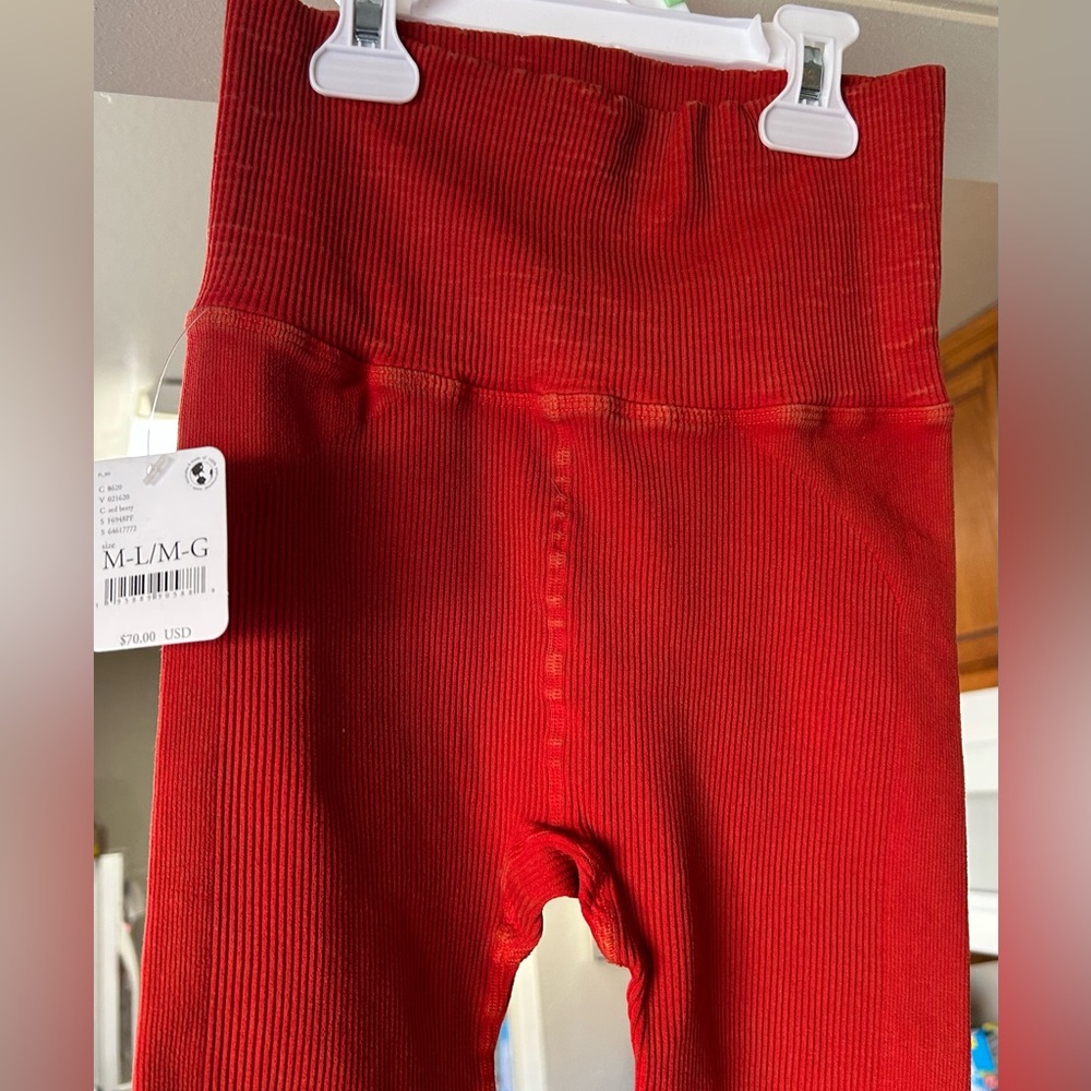 NWT Free People Movement 7/8 Ribbed Leggings M/L Coral / Bright Orange NEW
